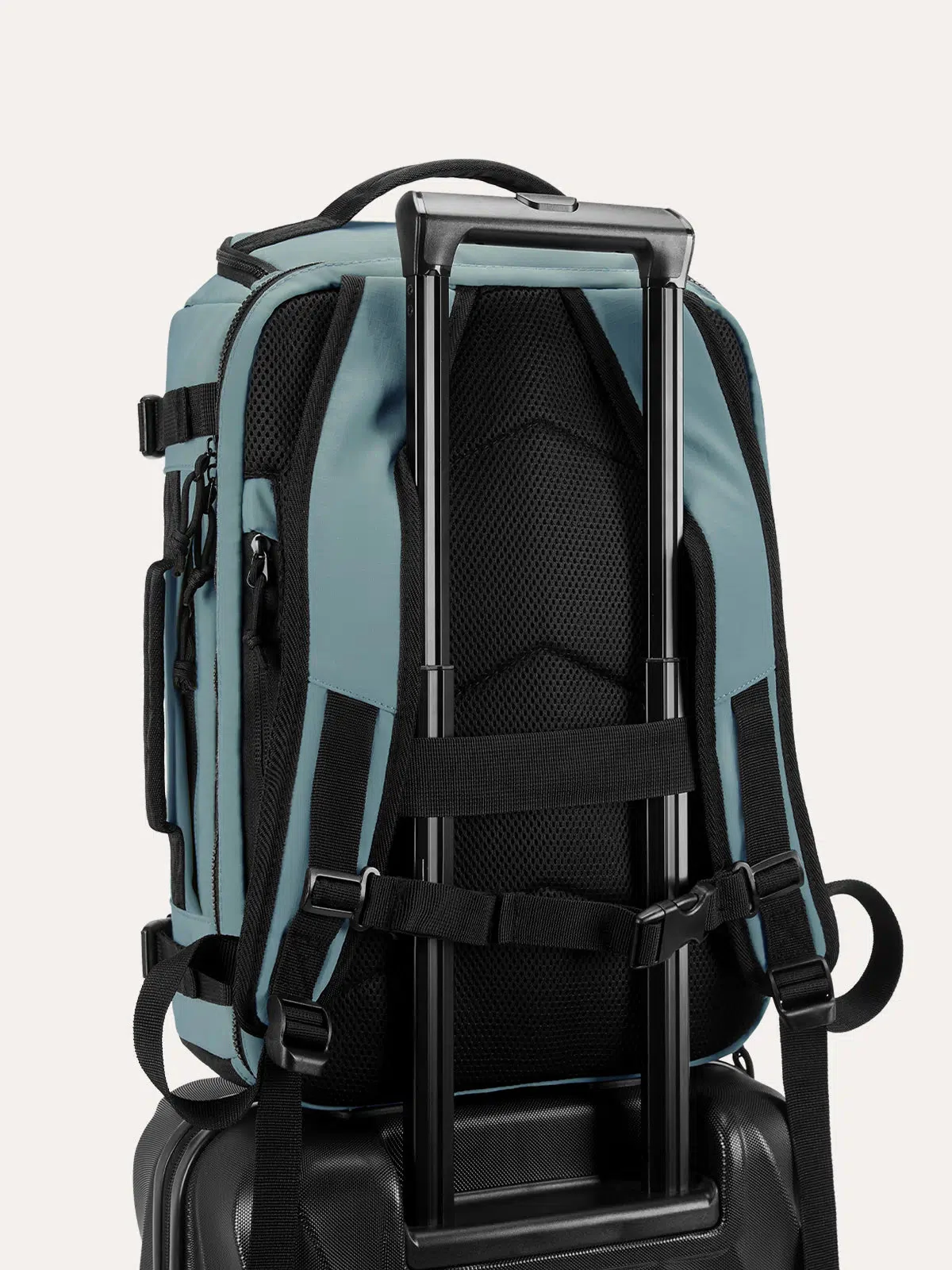 Blast 28L Travel Backpack - Image 33