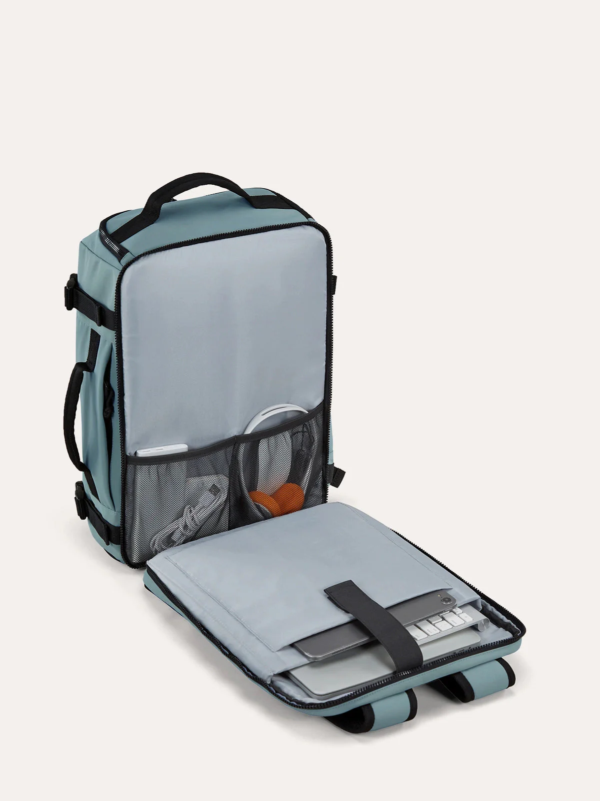 Blast 28L Travel Backpack - Image 35
