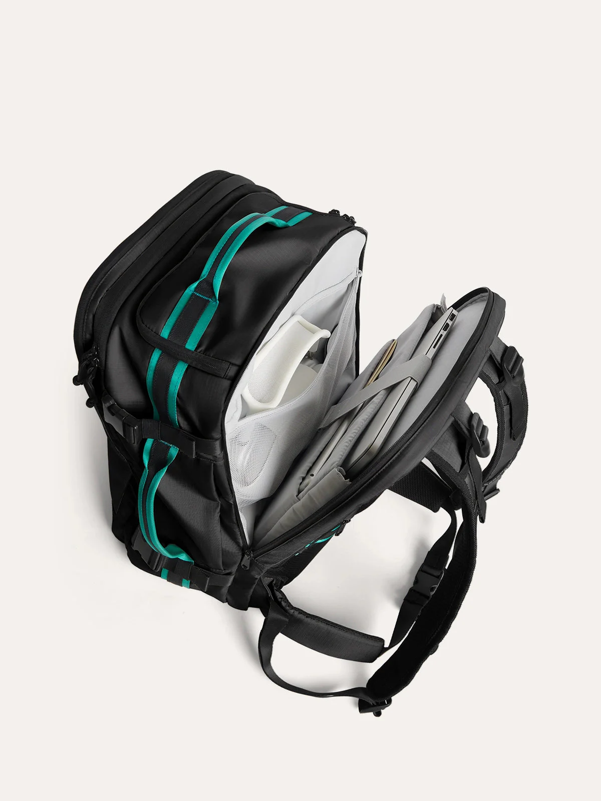 Blast Pro 40L Travel Backpack - Image 17