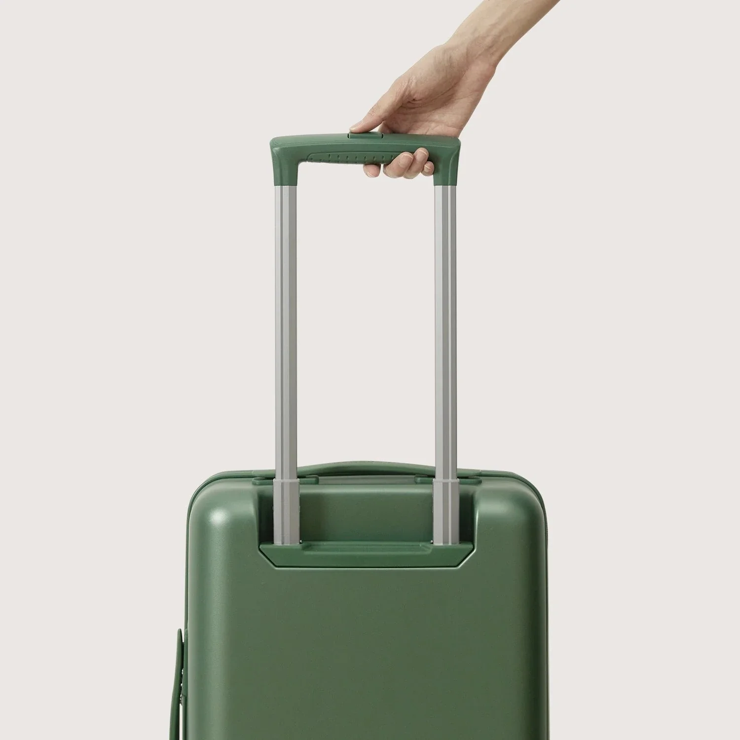 (FREE GIFT) Getaway 19" Carry-On - Image 16