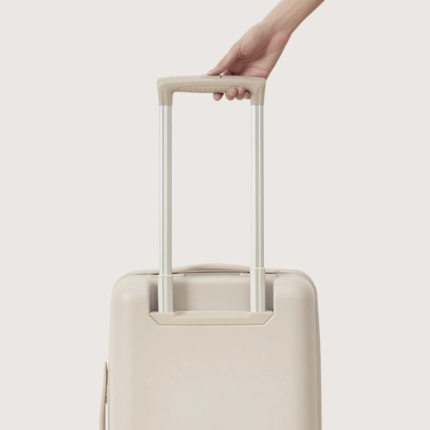 (FREE GIFT) Getaway 19" Carry-On - Image 57