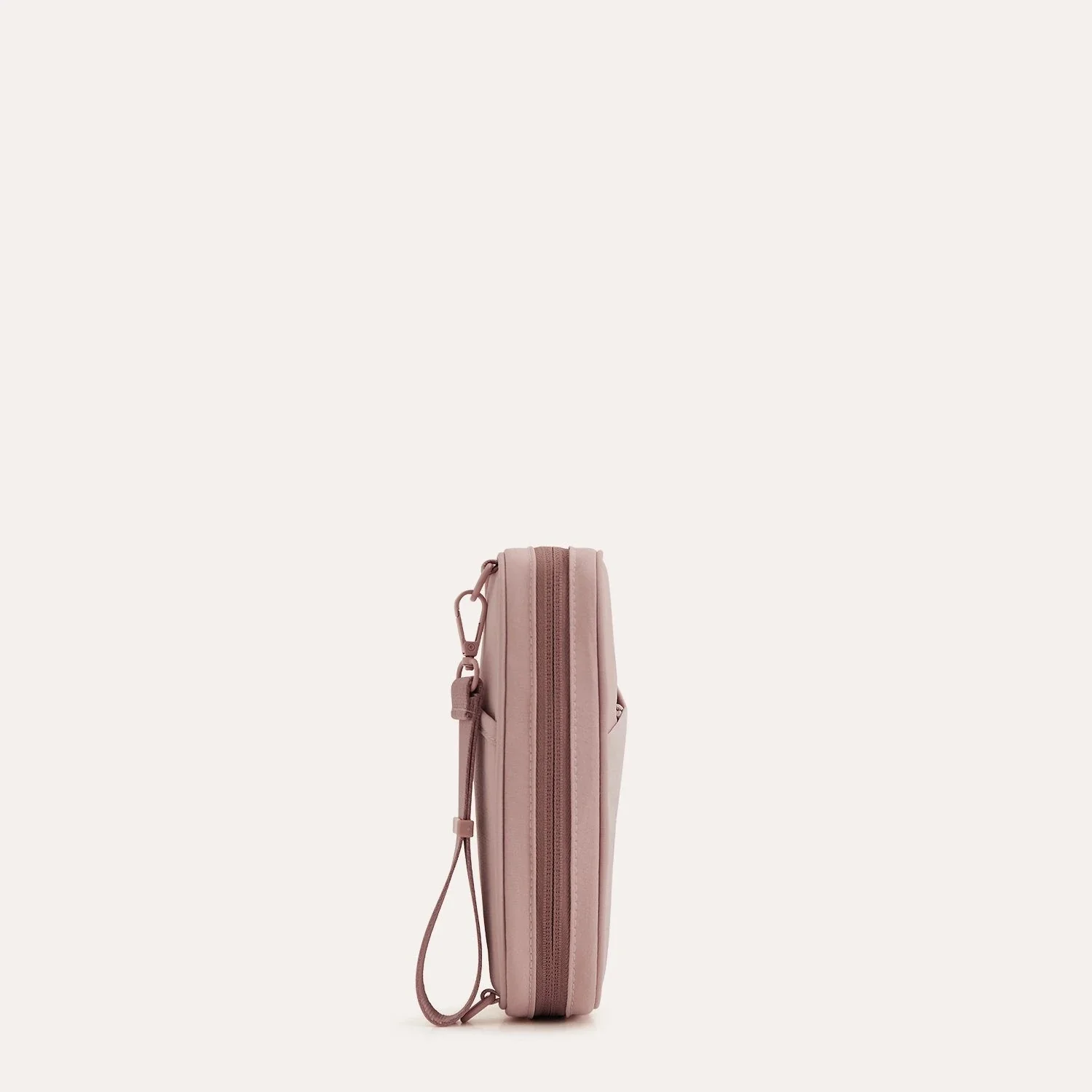 (FREE GIFT)Crush Passport Holder - Image 13
