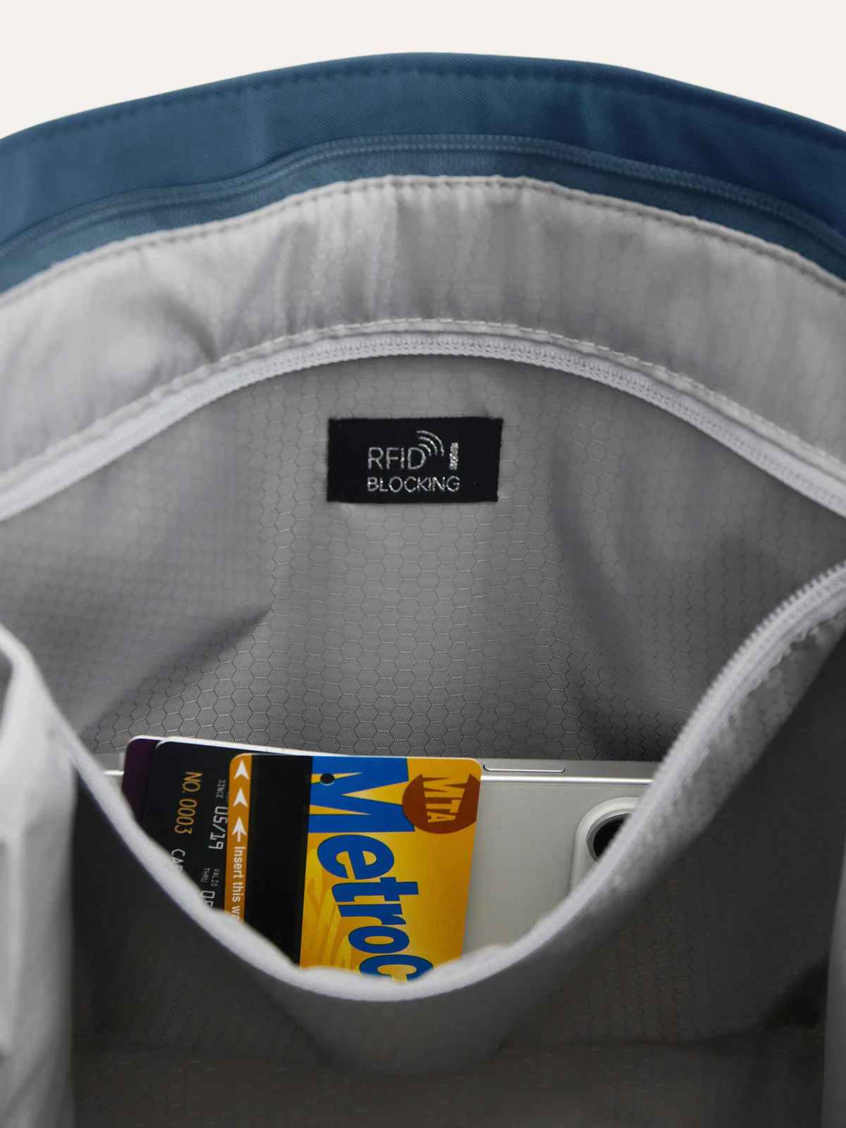 Moss Tote - Image 12