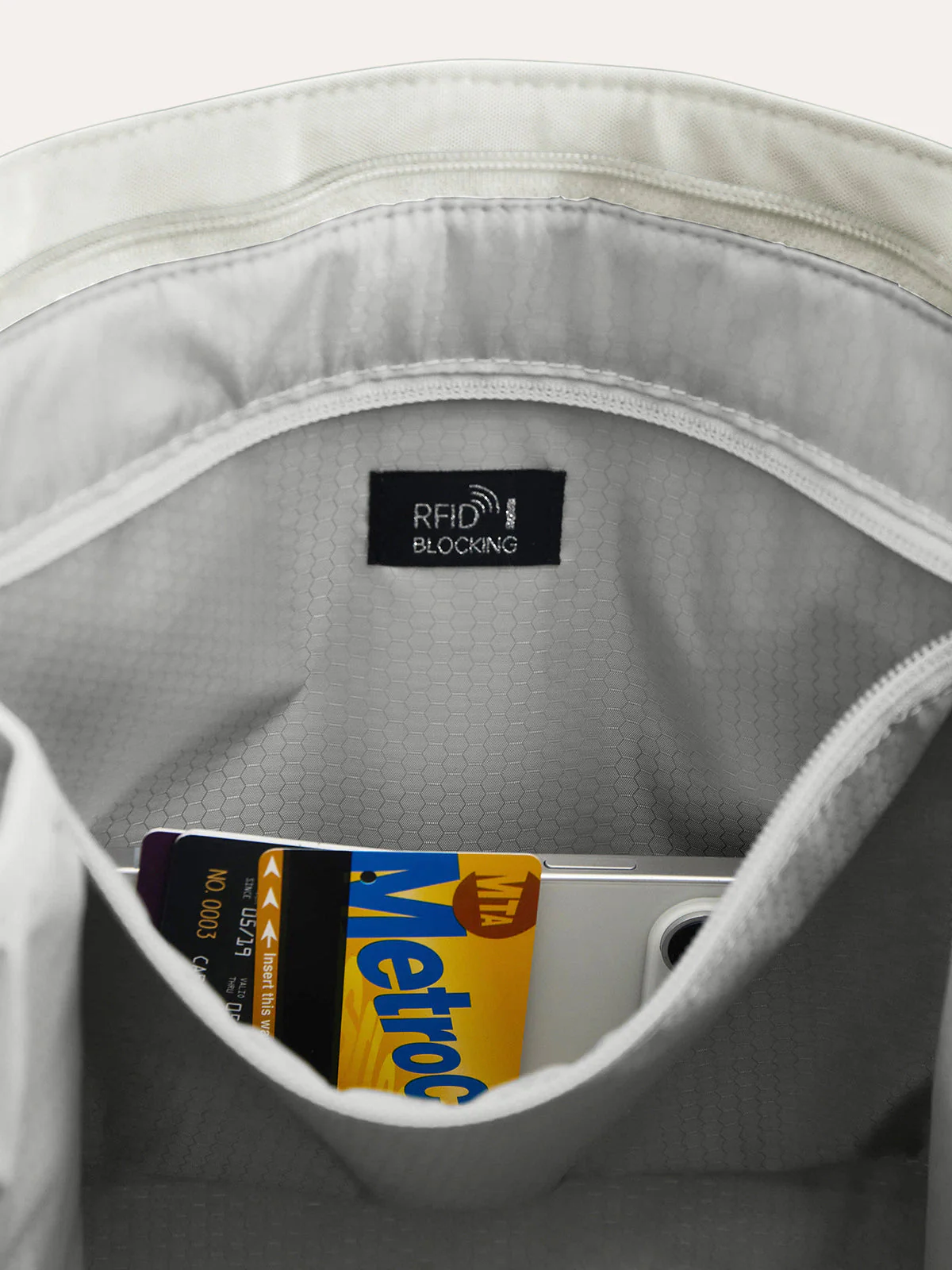Moss Tote - Image 18